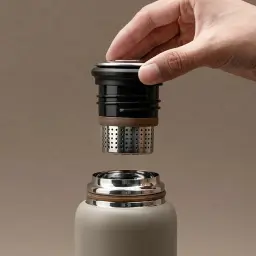 Insulated Travel Mug with Ceramic-Coated Inner Liner, 550ml thumbnail 5