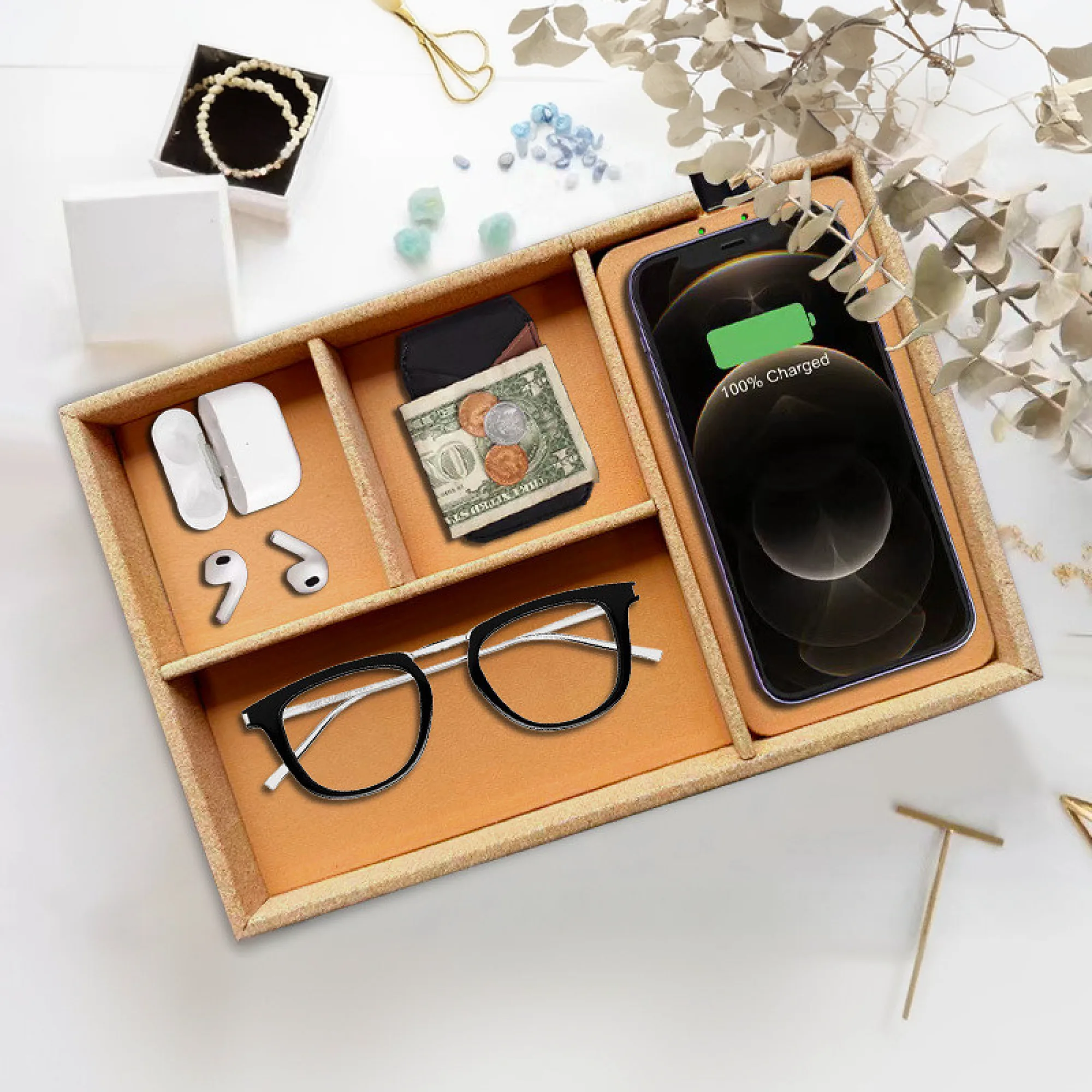 Cork Wireless Charging Storage Box with 15W Output thumbnail 2