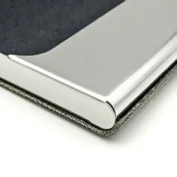Large-Capacity Magnetic Flip Metal Business Card Holder thumbnail 3