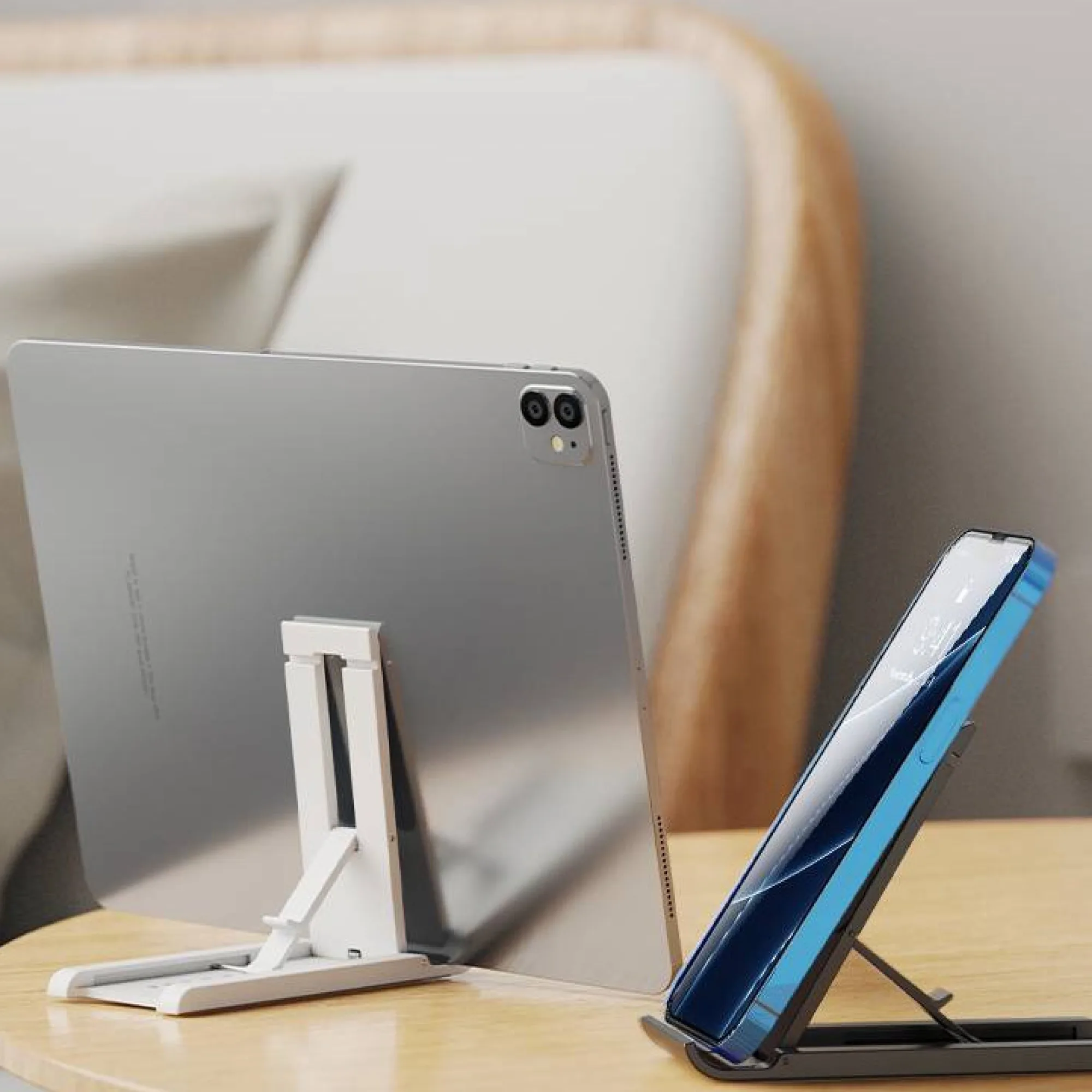 Pisen Foldable Desktop Phone and Tablet Stand thumbnail 6