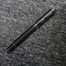BUB Carbon Fiber Ballpoint Pen thumbnail 4