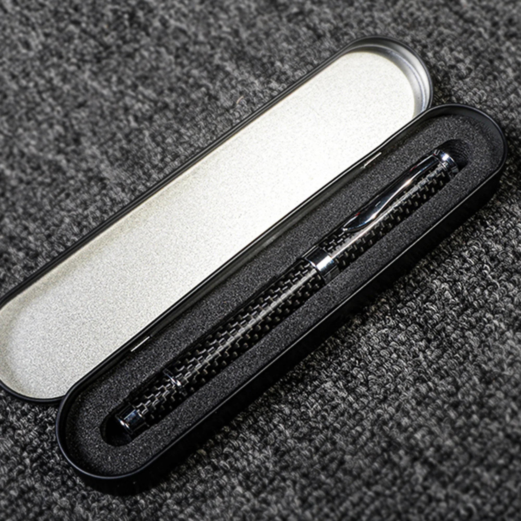 BUB Carbon Fiber Ballpoint Pen thumbnail 3