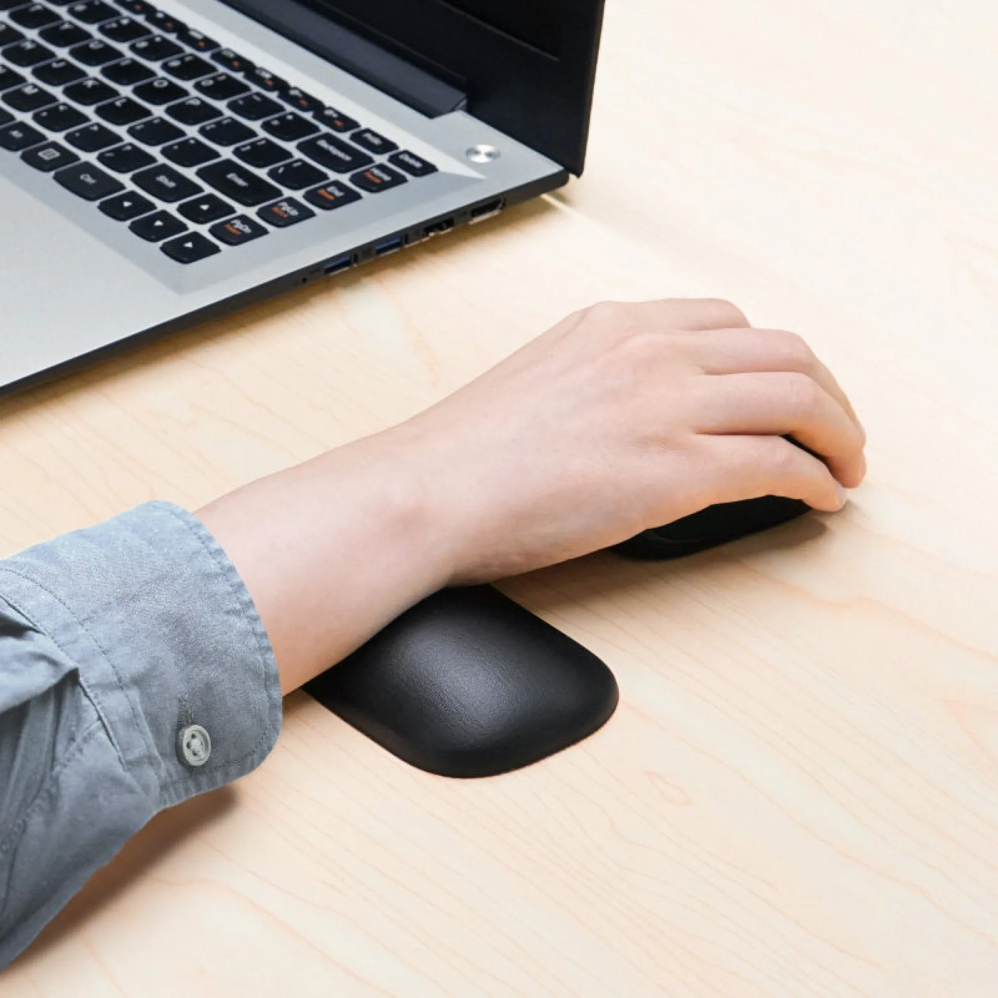 Ergonomic Wrist Rests and Keyboard Wrist Rests in Silicone and Memory Foam thumbnail 3