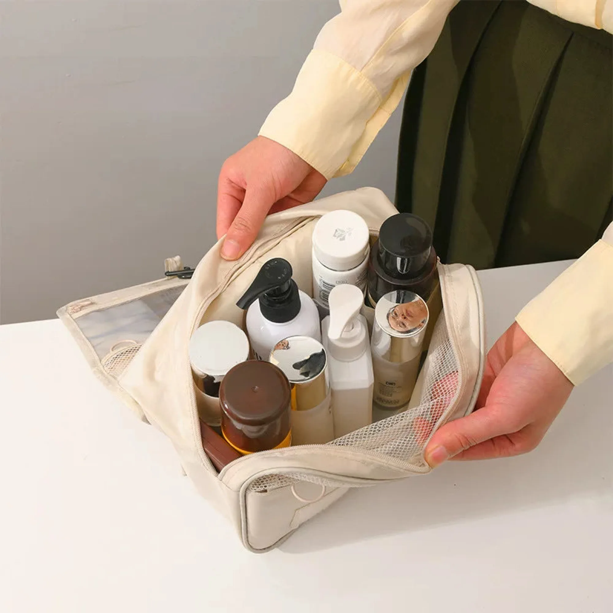 Hanging Travel Toiletry Bag with Multiple Compartments thumbnail 4