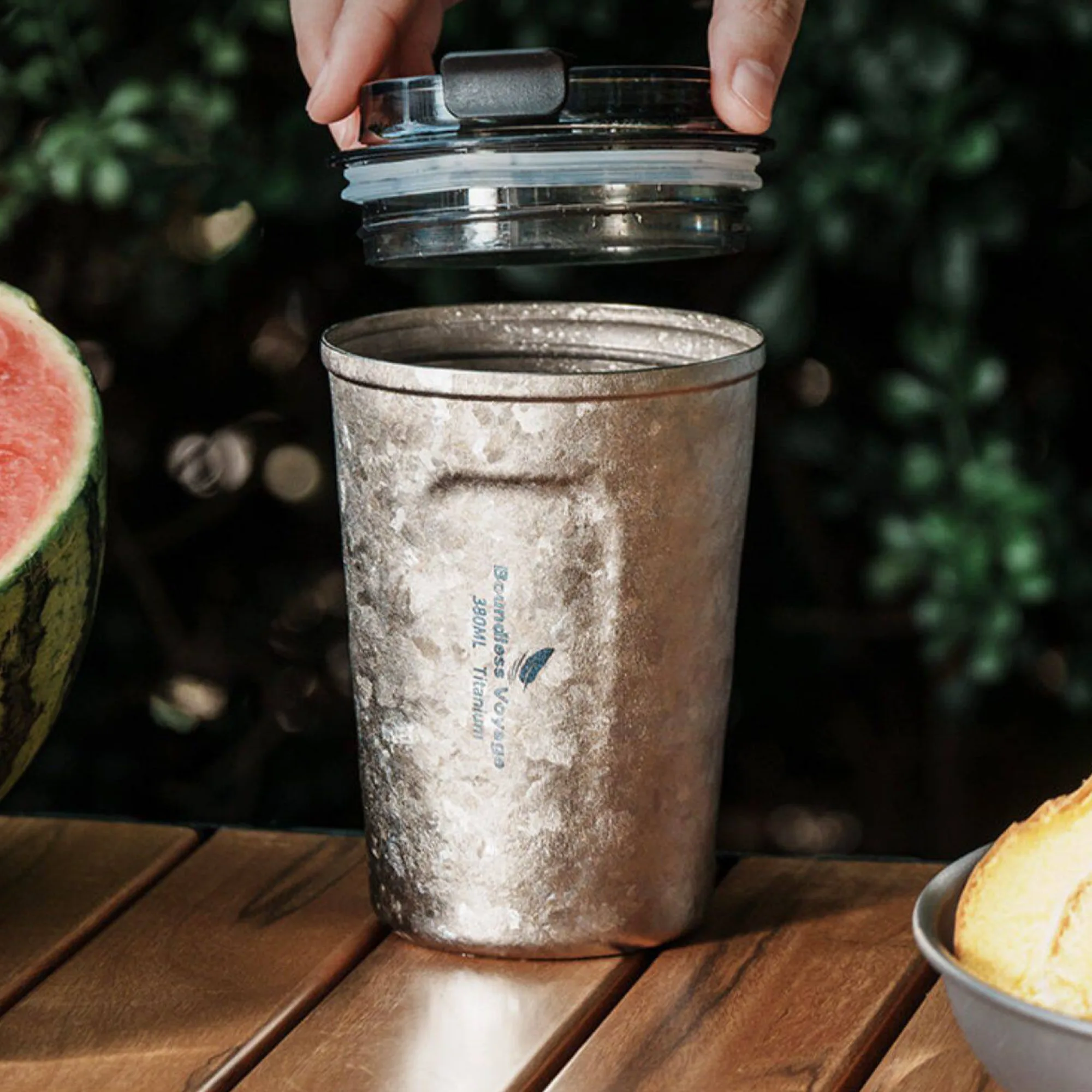 Pure Titanium Insulated Coffee Cup with Lid thumbnail 7