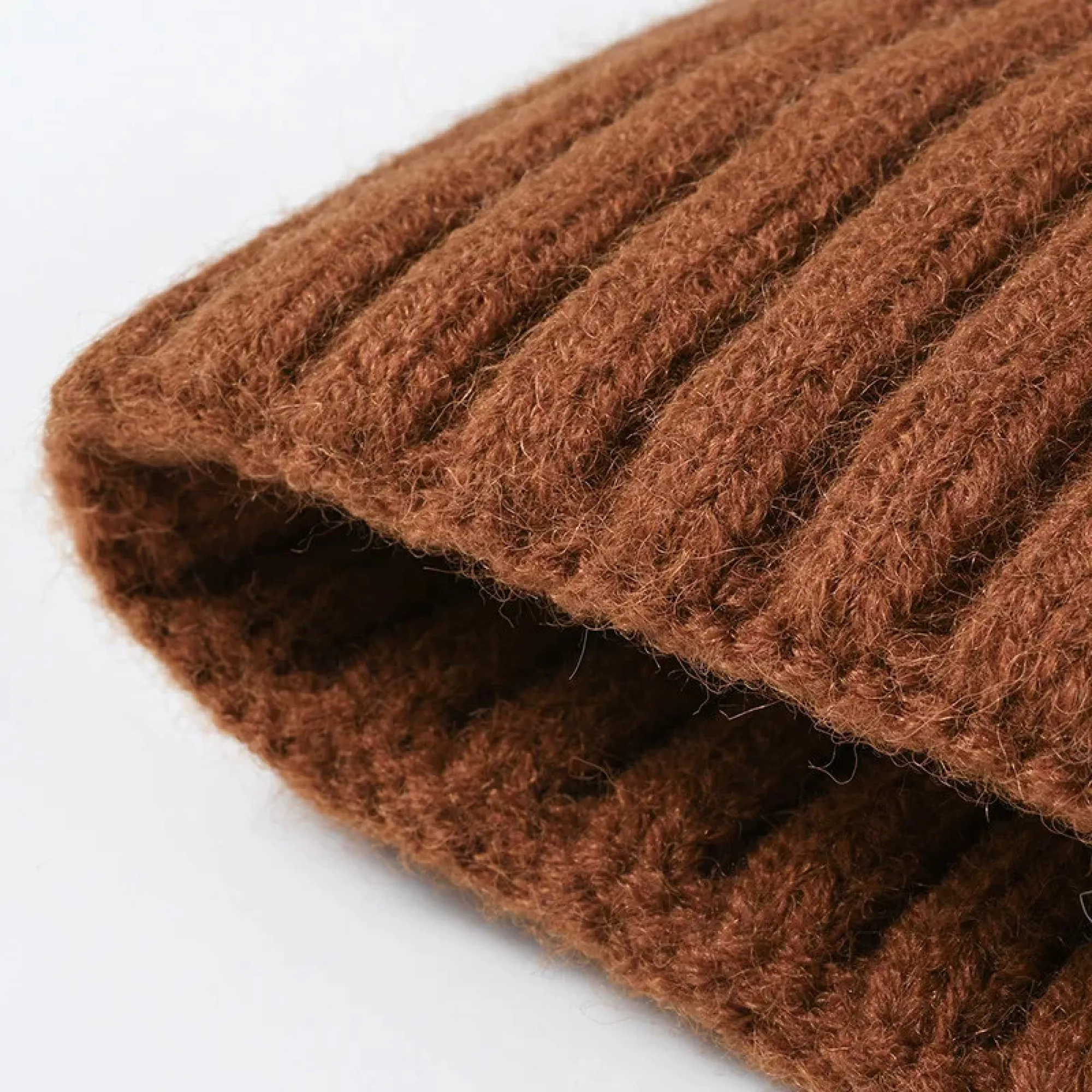 Knitted Beanie Hat with Cable Knit Pattern and Plush Lining thumbnail 5