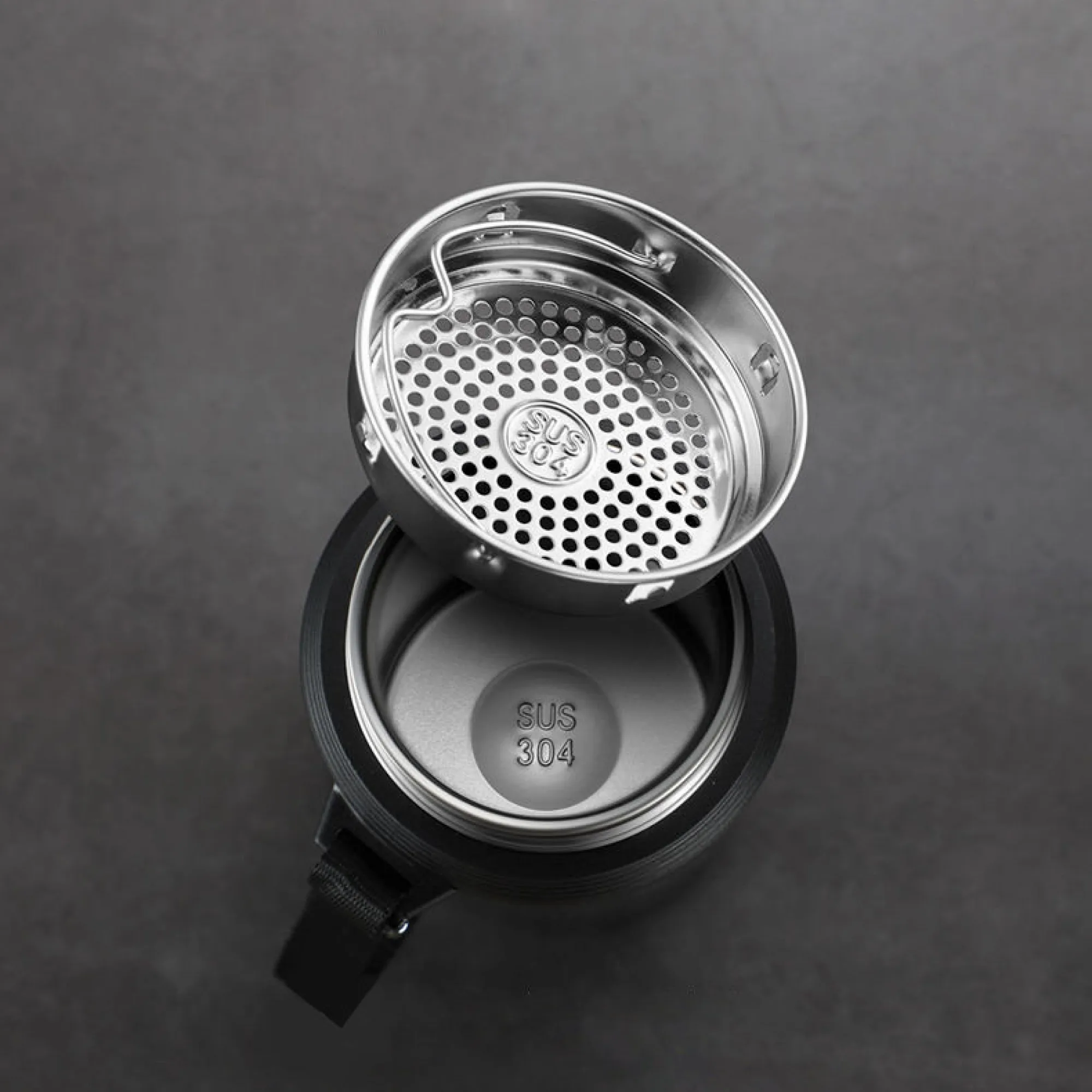 Unibott VCA19A Vacuum Insulated Stainless Steel Thermos with Tea Infuser thumbnail 5