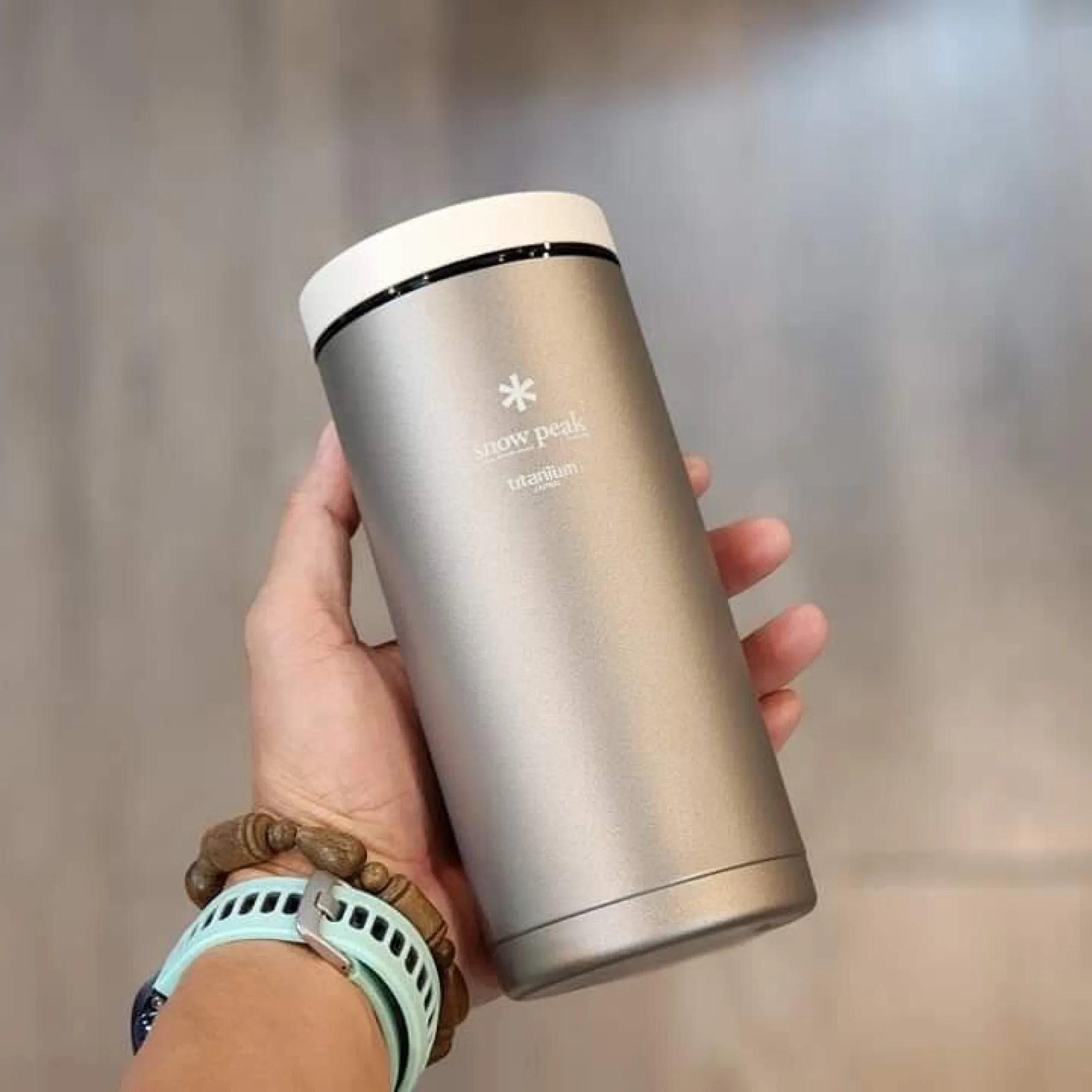 Titanium Vacuum Insulated Tumbler with Multiple Lid Options thumbnail 3