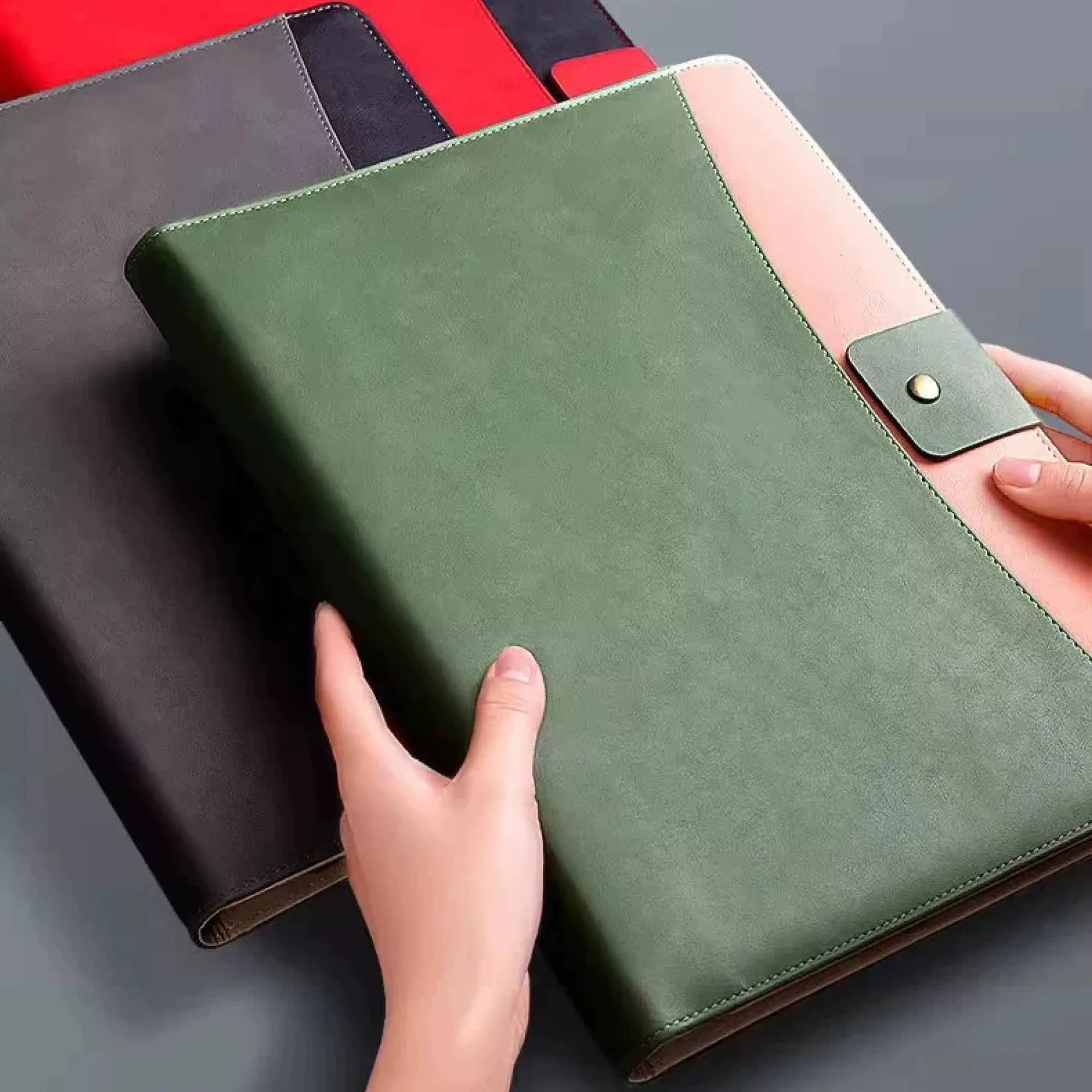 A4 PU Leather Loose-Leaf Document Folder with Binder