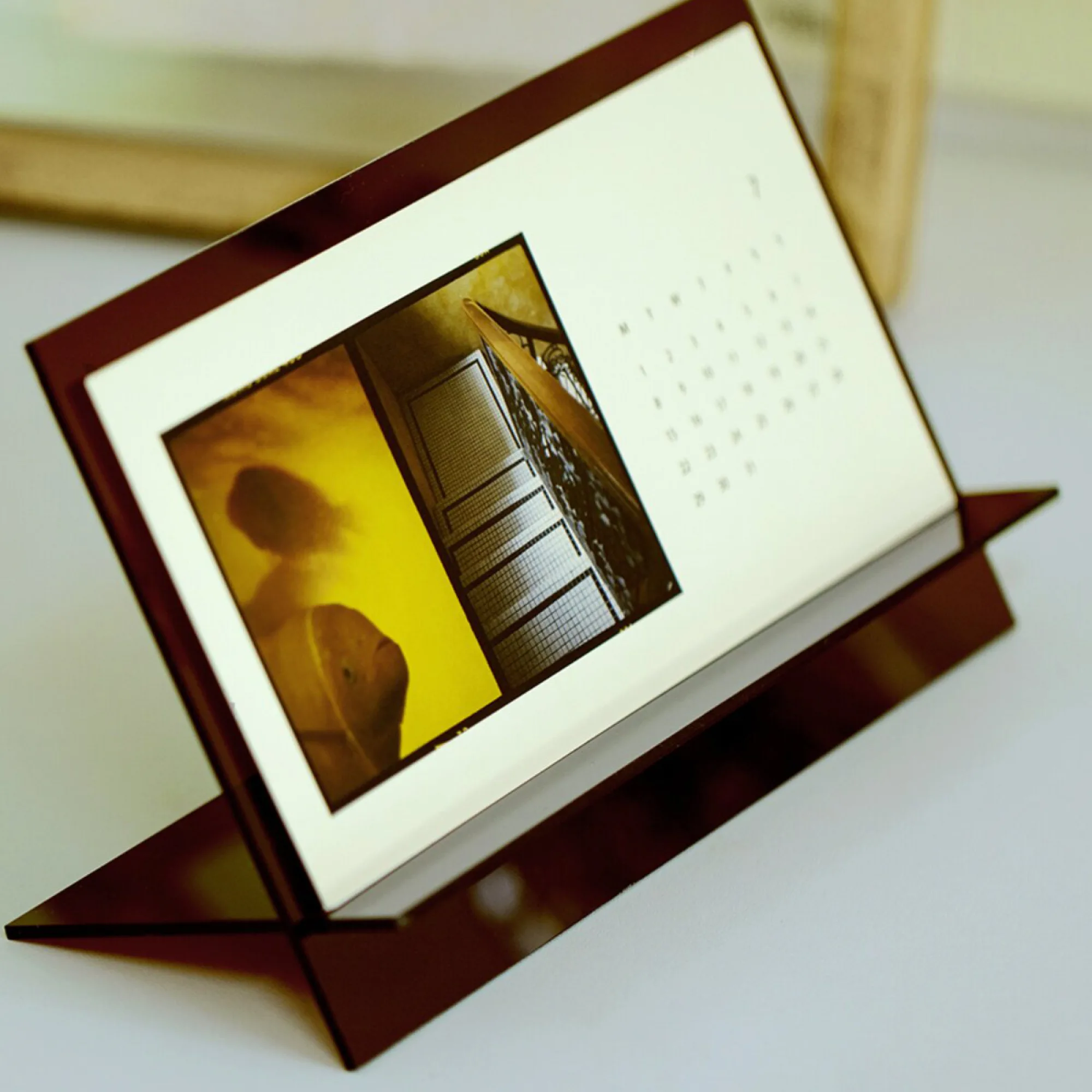 Acrylic Desk Calendar with 13 Pages thumbnail 4