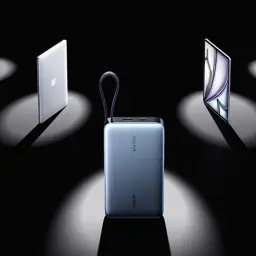 UGREEN PB556 20000mAh Built-in Cable Fast Charging Power Bank thumbnail 2