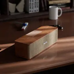 MogulRun 206L Retro Wooden Desktop Bluetooth Speaker thumbnail 4
