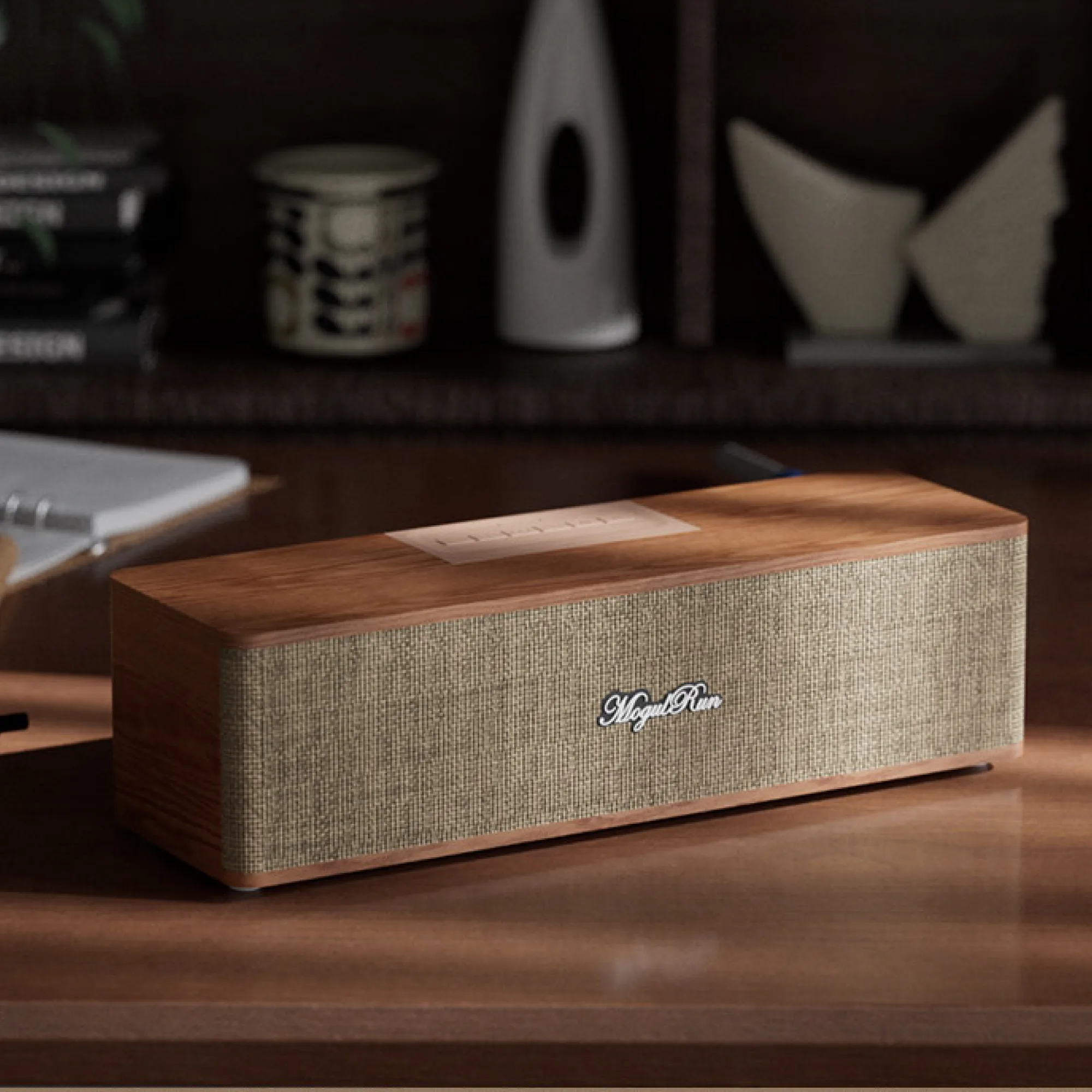 MogulRun 206L Retro Wooden Desktop Bluetooth Speaker thumbnail 6