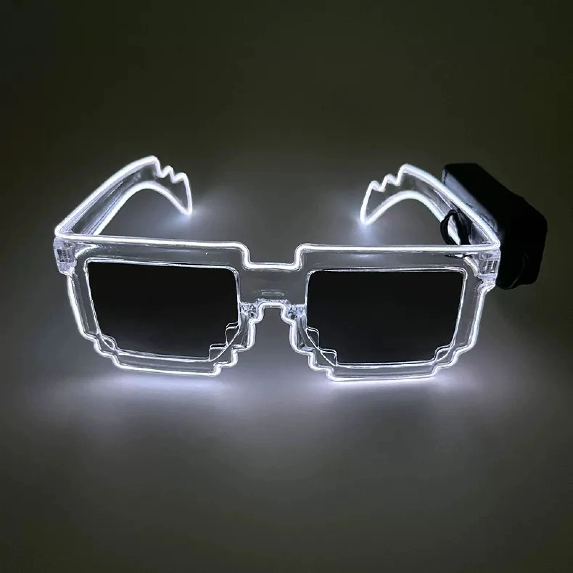 Luminous Glasses with Mosaic, Mercury, and Block Designs thumbnail 11
