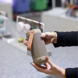 Kreafunk aCOUSTIC Portable Wireless Bluetooth Speaker thumbnail 5