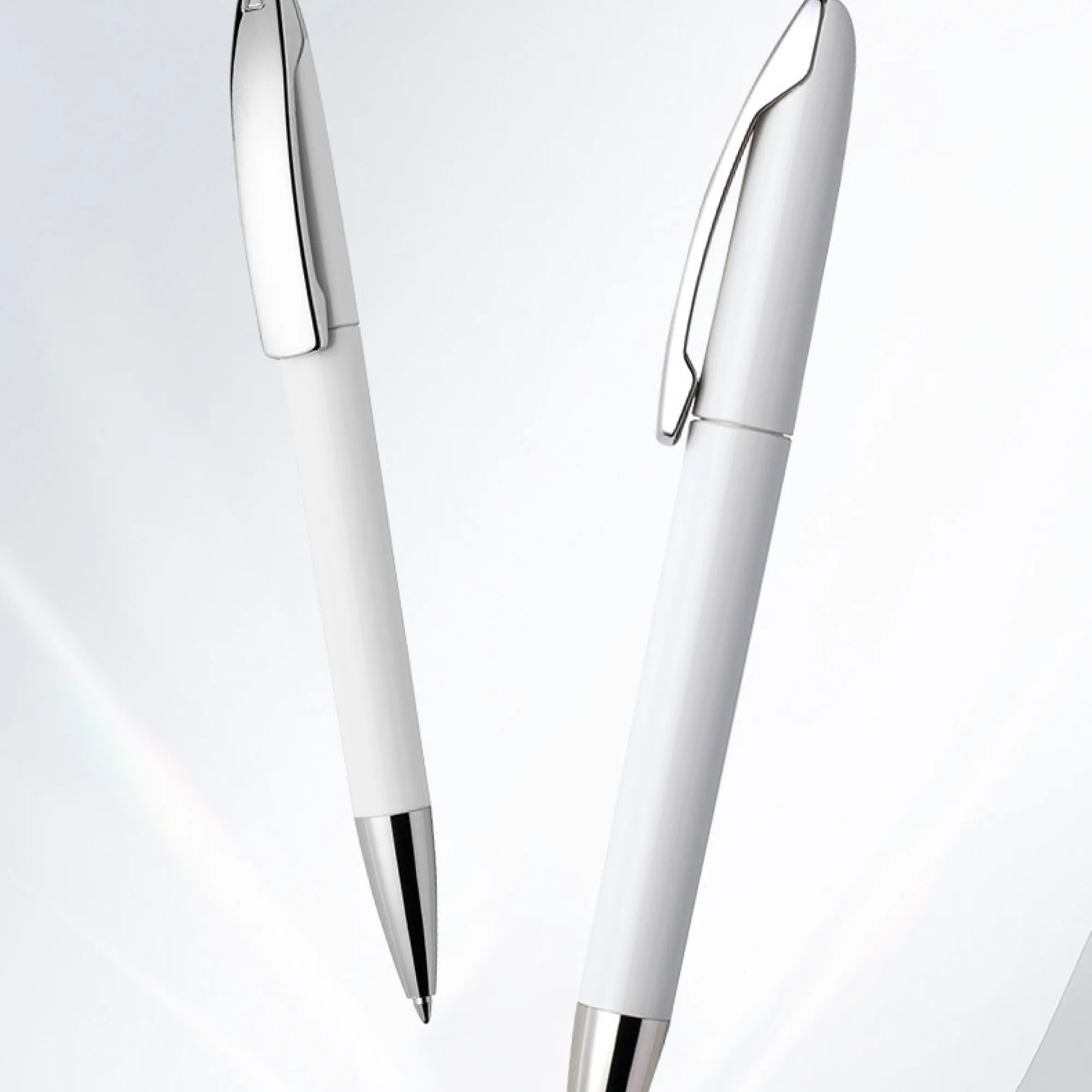 Maxema View-1 Metal Retractable Gel Pen, 0.5mm, Twist Action thumbnail 5
