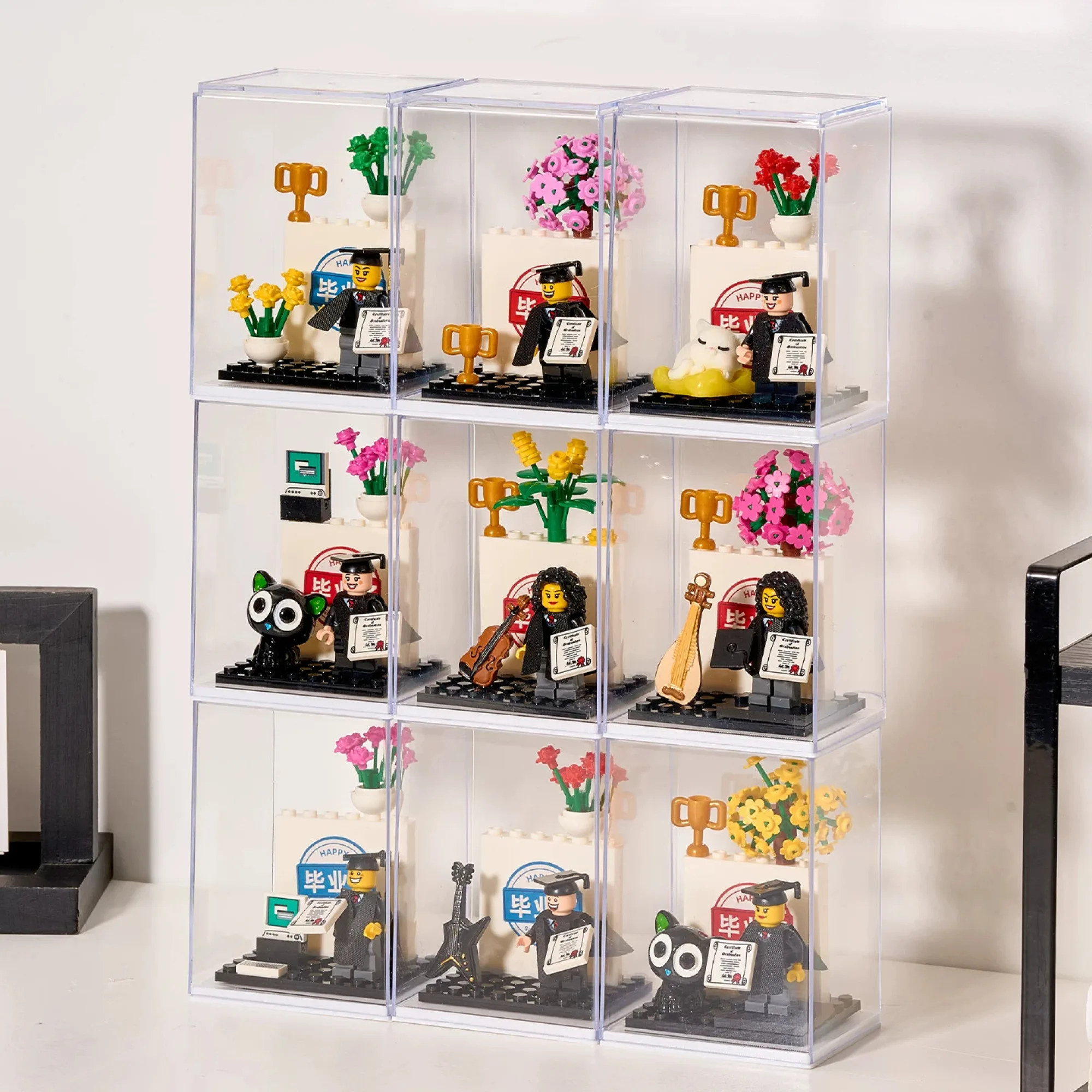 Graduation-Themed LEGO Building Block Ornament Set thumbnail 2