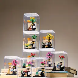 Graduation-Themed LEGO Building Block Ornament Set thumbnail 4