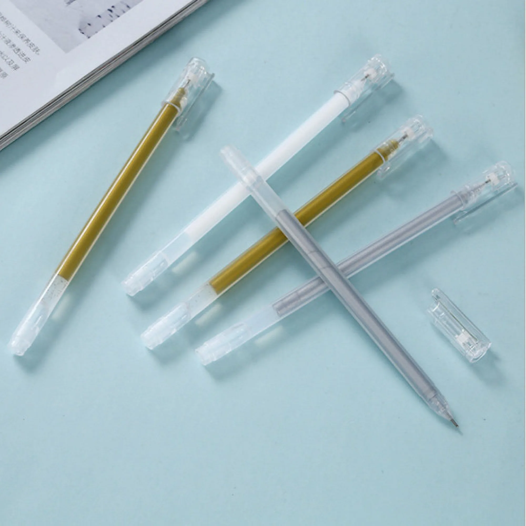 Metallic Gel Ink Pens 0.5mm Oil-Based Ink Plastic Barrel thumbnail 4