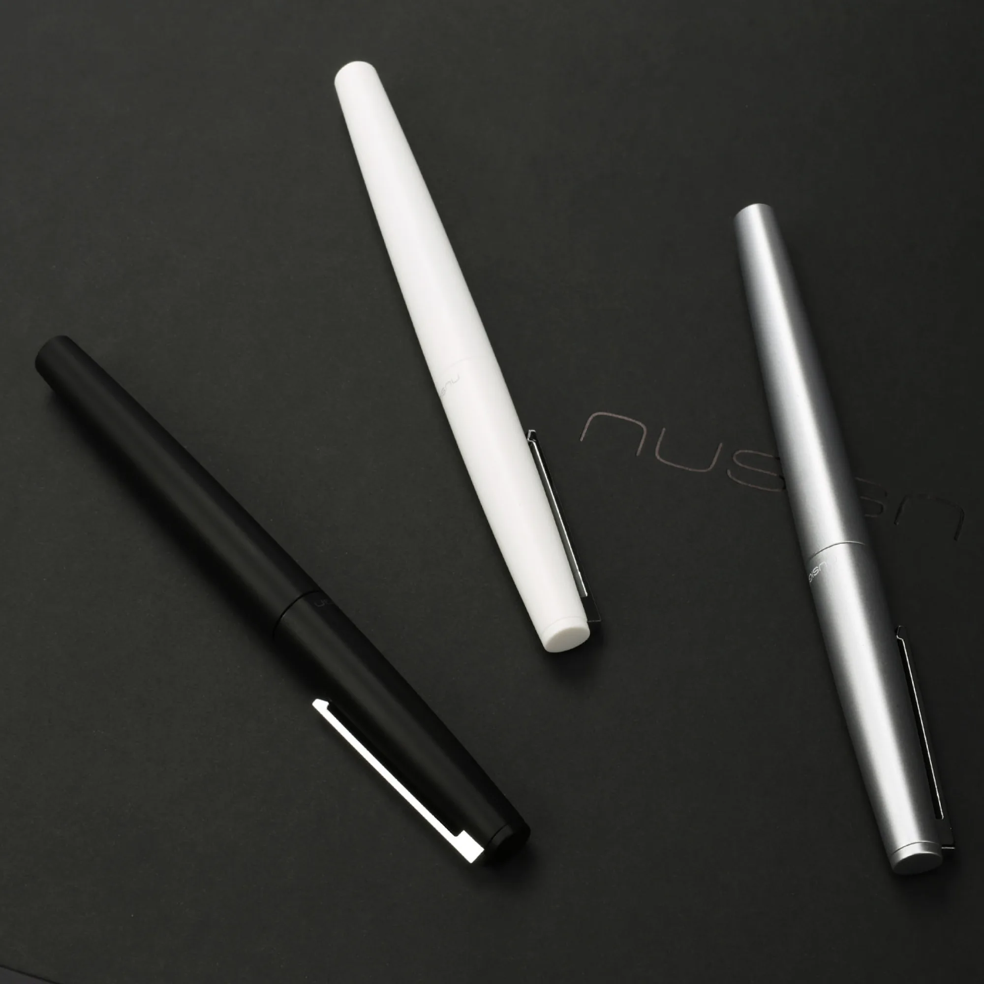 NUSIGN NS810 Retractable Ballpoint Pen with Cap, 0.5mm Bullet Tip thumbnail 2