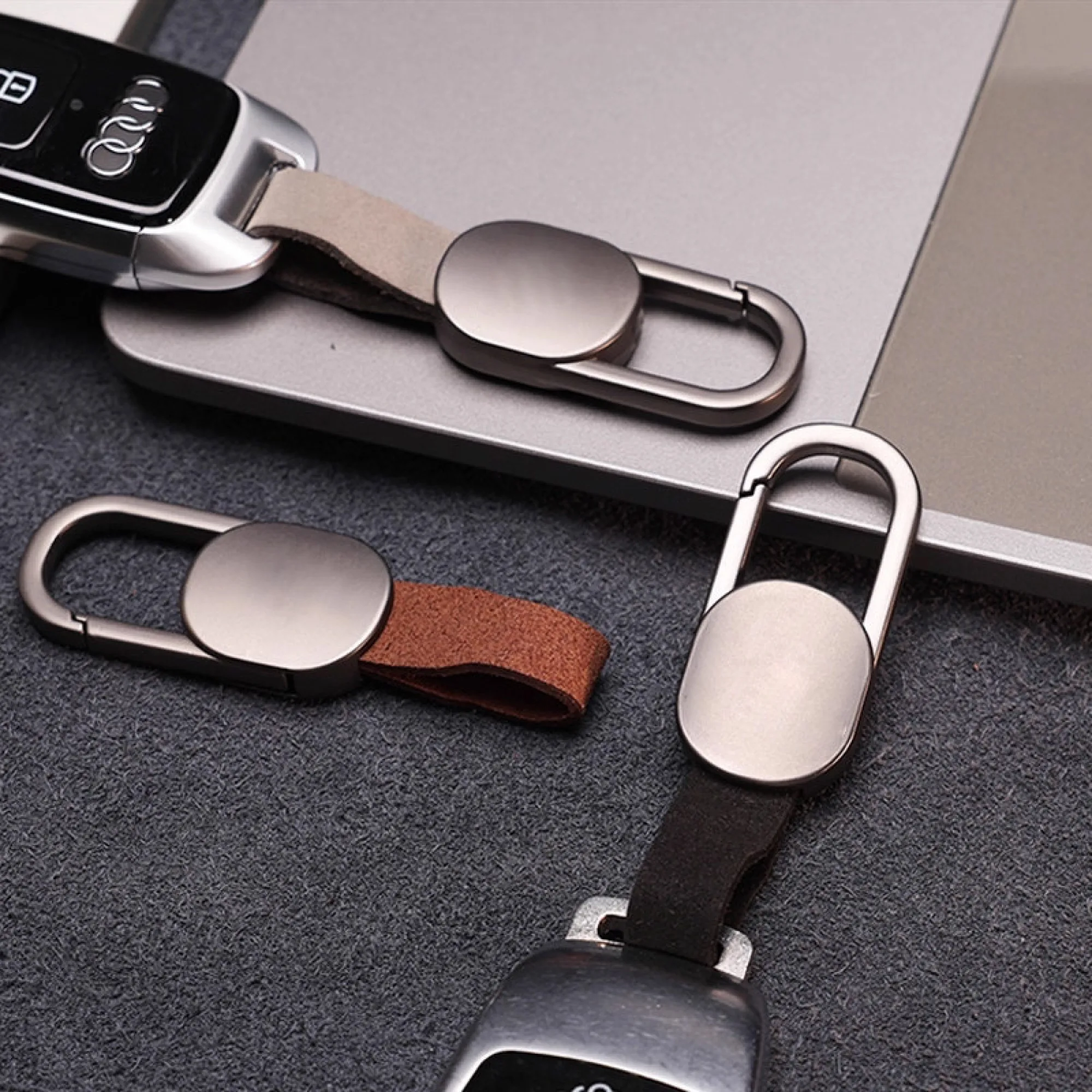 Suede and Zinc Alloy Car Keychain Pendant thumbnail 2