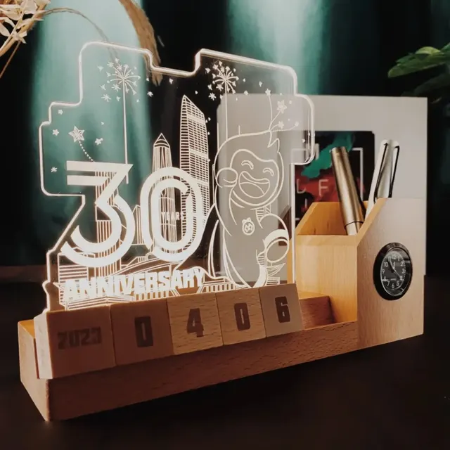 Wood Desk Organizer Gift Set with Calendar, Clock, and Pens corporate gift set