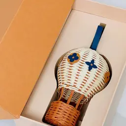 Hot Air Balloon Ornament Keychain Gift Set thumbnail 5