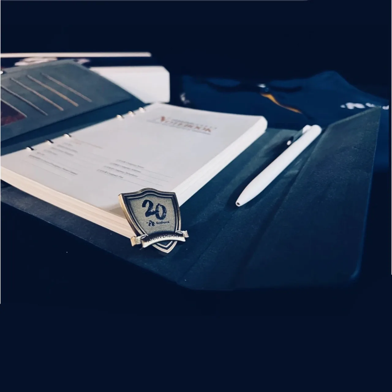 A5 Notebook, Badge, Pen and Polo Shirt Gift Set in Rigid Box — alternate view 3