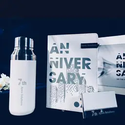 White Notebook, Card Holder and Thermos Gift Set thumbnail 4