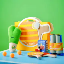 Table Tennis Paddles, Net & Towel Gift Set thumbnail 6