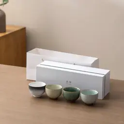 Four-Cup Ceramic Tea Set with Wooden Base and Gift Box thumbnail 5