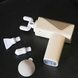 Thermos & Interchangeable-Head Massager Gift Set thumbnail 6