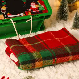 Luxury Design Christmas Eve Surprise Gift Box for Corporate Events thumbnail 4