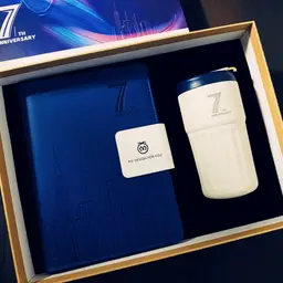 Blue A5 Loose-Leaf Notebook and White Tumbler Gift Set thumbnail 2