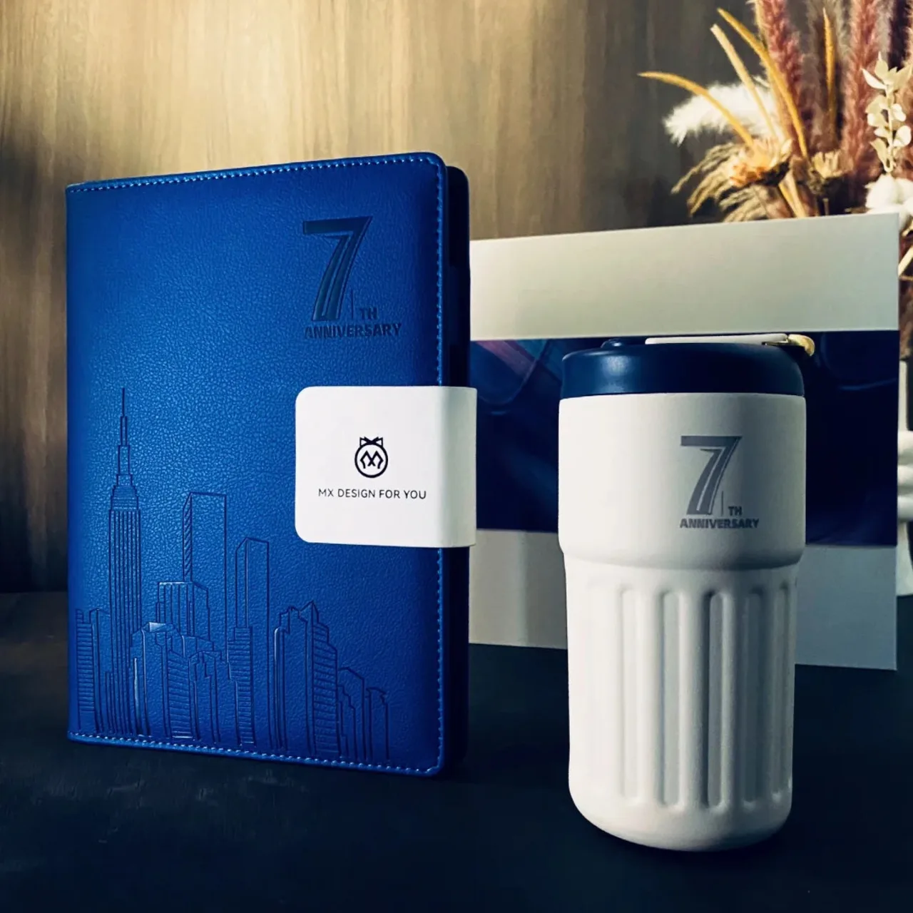 Blue A5 Loose-Leaf Notebook and White Tumbler Gift Set