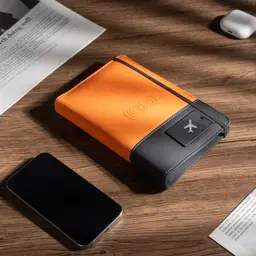 Executive Wireless Charging Notebook and Pen Gift Box thumbnail 4