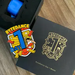 Commemorative Business Anniversary Custom Pin Gift Set thumbnail 3