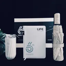 Tumbler, A5 Notebook and Folding Umbrella Gift Set thumbnail 1