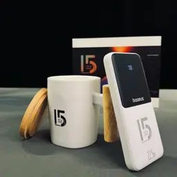 White Ceramic Mug and Wood-Lid 10,000 mAh Power Bank Gift Set thumbnail 5