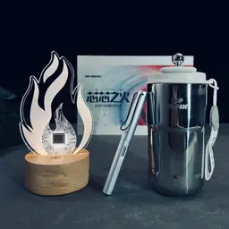 Silver Pen, Tumbler & Decorative Light Gift Set thumbnail 4
