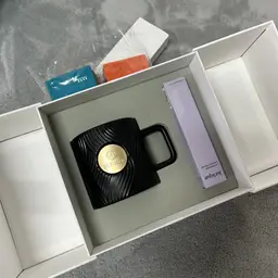 Ceramic Mug and Packaged Hand Cream in White Rigid Box thumbnail 1