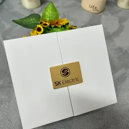 Ceramic Mug and Packaged Hand Cream in White Rigid Box thumbnail 7