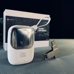 Smart Office Tech Kit: Commemorative Anniversary Power & Connectivity Set thumbnail 6
