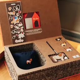 Horse Motif Gift Set with Cap, Keychains, Badges, and Stickers thumbnail 2