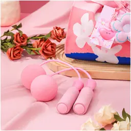 Celebrating Her Brilliance and Dedication with This Special Gift Box thumbnail 4