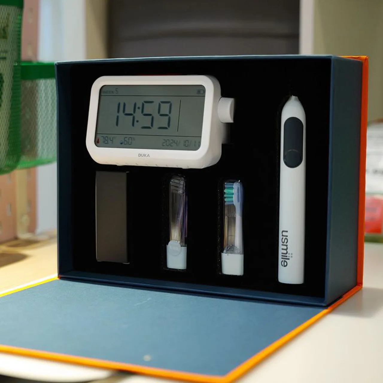 Elite Travel Personal Care Kit Electric Toothbrush Branding Corporate Gift
