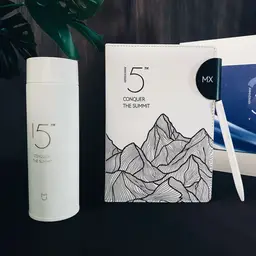 White Notebook, Pen and Thermos Gift Set in Rigid Box thumbnail 5