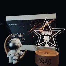 Star Night Light & Astronaut Figurine Gift Set thumbnail 2