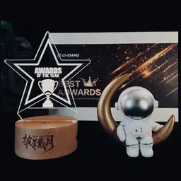 Star Night Light & Astronaut Figurine Gift Set thumbnail 1
