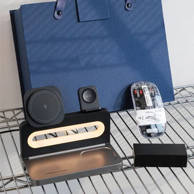 Wireless Charging Dock and Mouse Gift Set